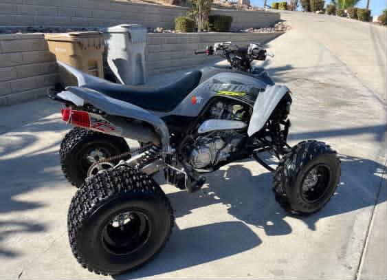 Yamaha Raptor Cuatrimoto