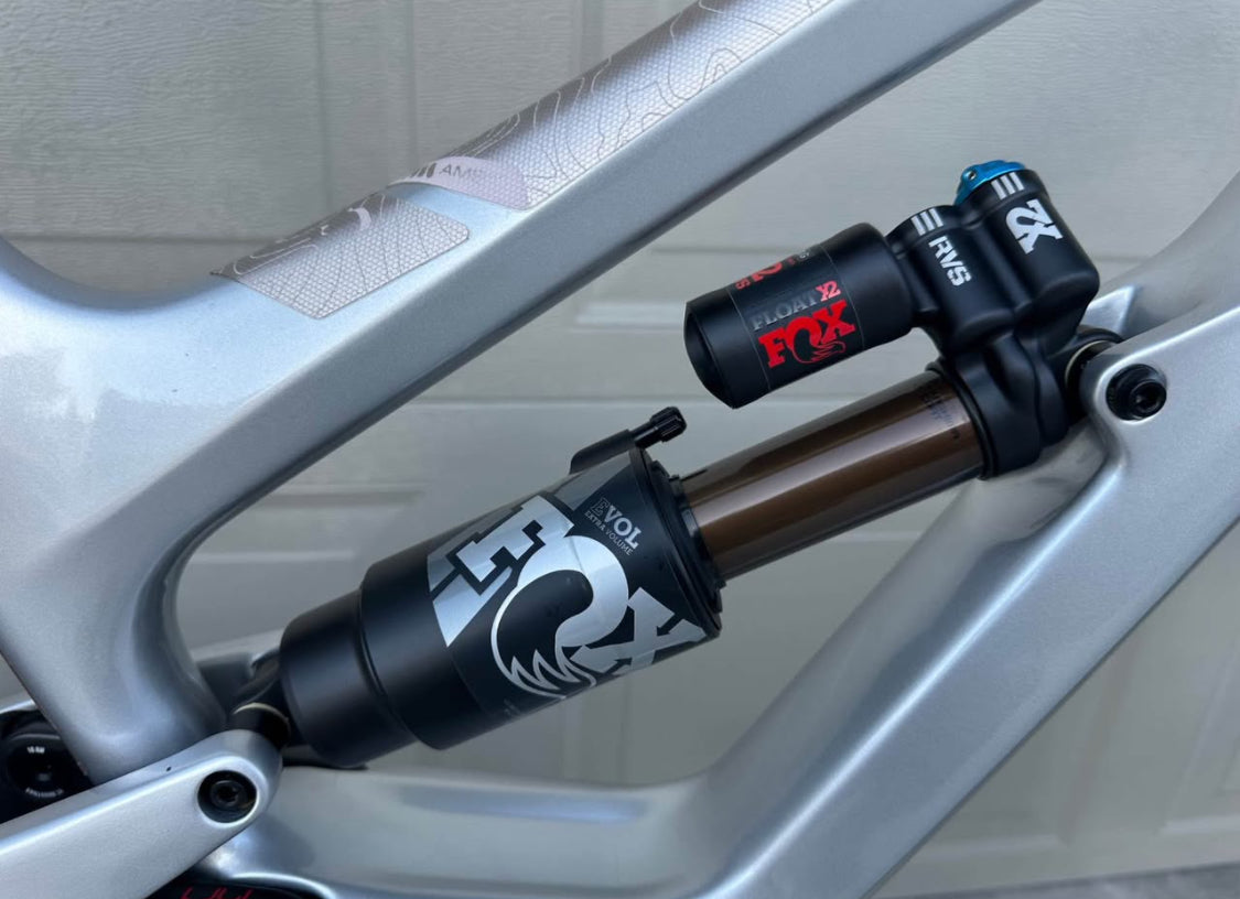 YT Capra Pro Race R 27.5 Año 2021
