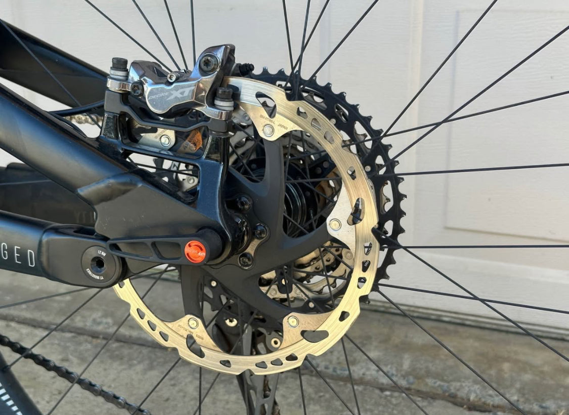 YT Decoy CORE 3 MX R 27.5 Año 2022