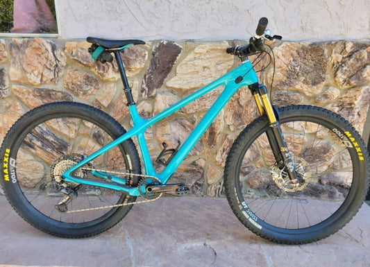 YETI ARC Turq T3  Año 2021
